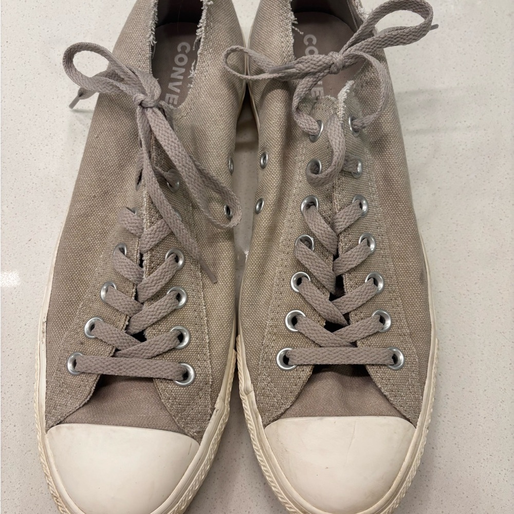 Converse Low Top Sneakers